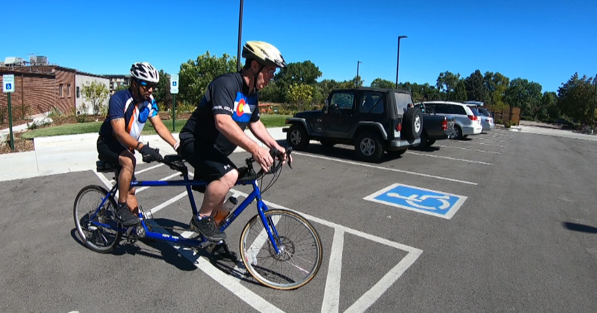 Eyecycle Colorado Volunteers Bring Outdoors To Visually Impaired CBS Colorado
