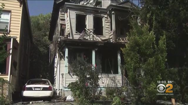 Newark-fatal-house-fire.jpg 