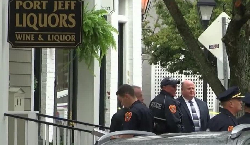 Man Swinging Sword Inside Long Island Liquor Store Killed By Worker ...