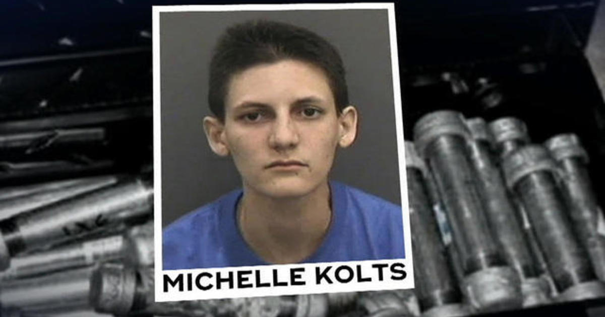 Florida Woman Arrested For Amassing Pipe Bombs Cbs News