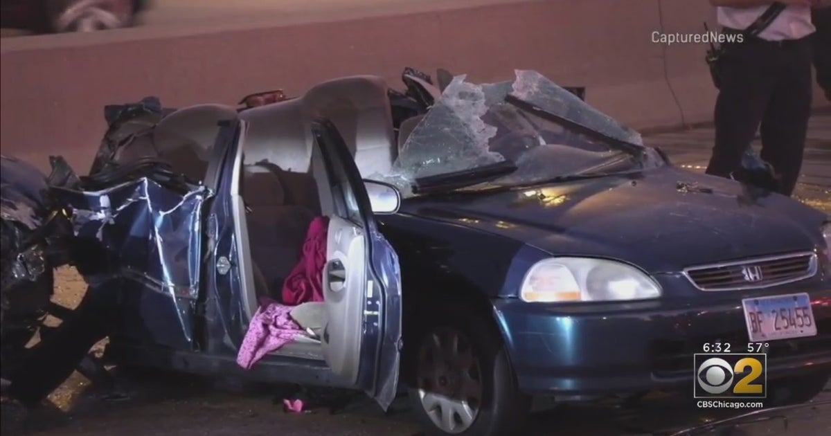 Stalled Car Causes Fatal Chain Reaction Crash On Dan Ryan - CBS Chicago