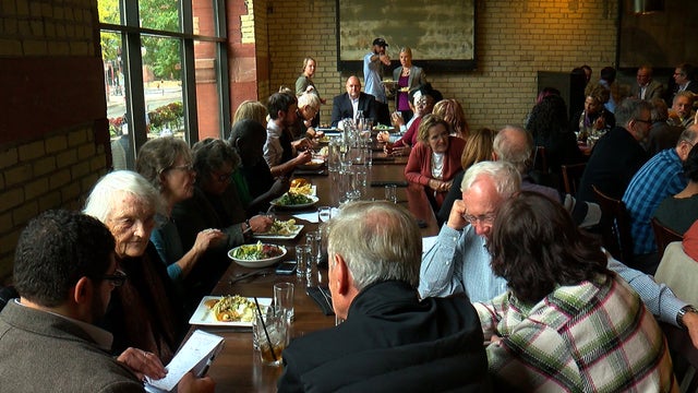 Lunch-With-St.-Paul-Mayor-At-Public.jpg 