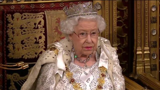 cbsn-fusion-queen-elizabeth-speech-parliament-over-brexit-uk-european-union-deadline-thumbnail-372418-640x360.jpg 