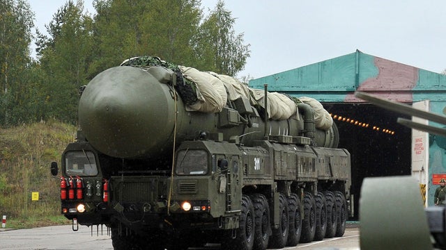 A Russian RS-24 Yars thermonuclear inter 