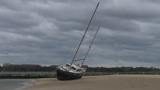 boat-1.jpg 