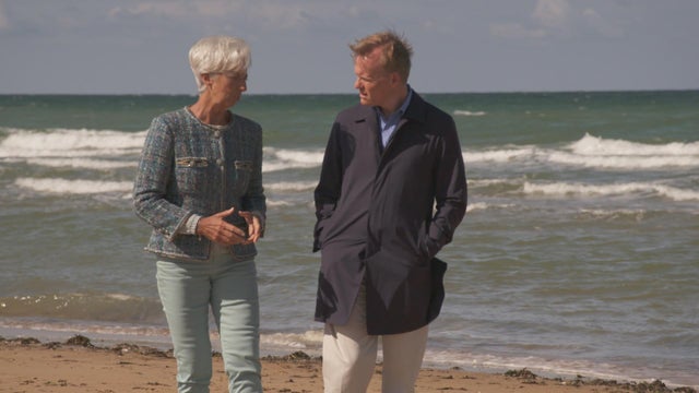 lagarde-beach-walk-talk-ms-sub-01.jpg 