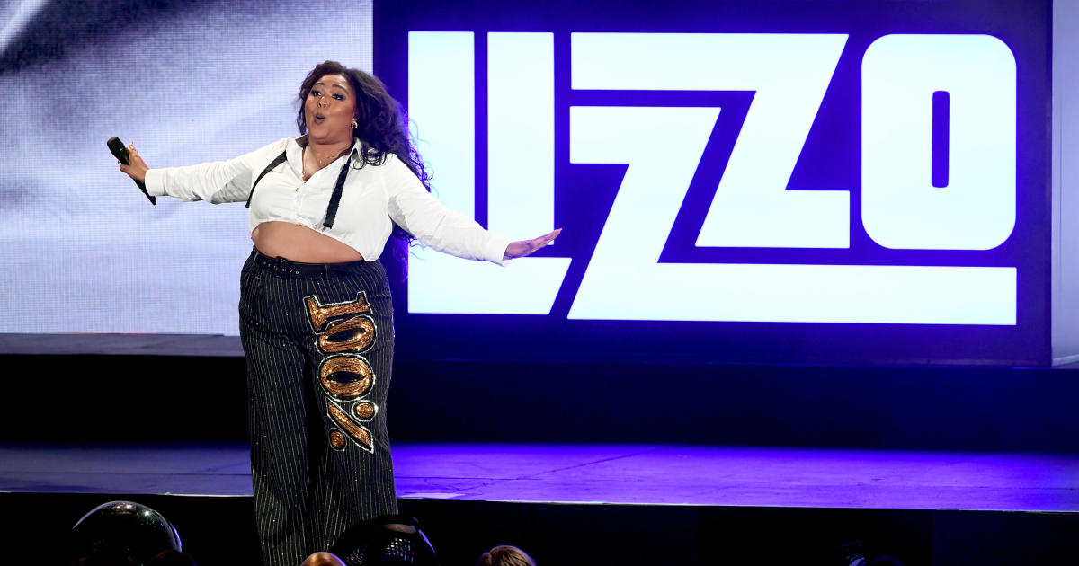 Have We Finally Figured Out Who Lizzo's 'New Man On The Minnesota