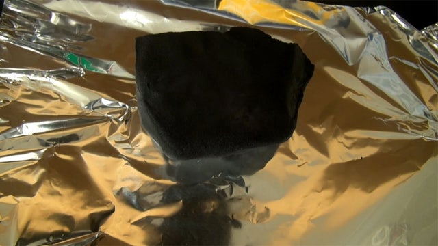 Cosmic_Mud_Ball_1024.jpg 