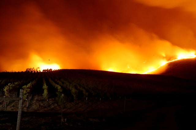 Evacuations Issued For Parts of Sonoma County As Kincade Fire Spreads 