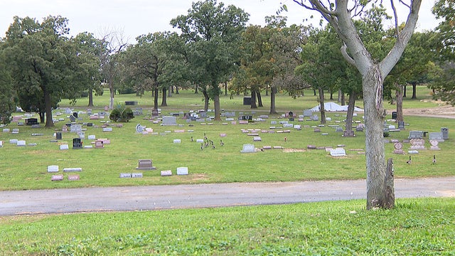 Homewood_Memorial_Gardens_1023.jpg 