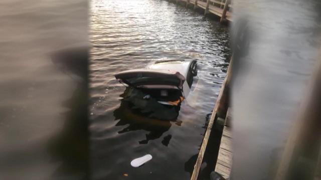 1026-satmo-flwaterrescue-pkg-1958953-640x360.jpg 