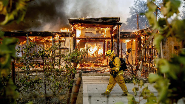 Healdsburg California Wildfires Kincade Fire 