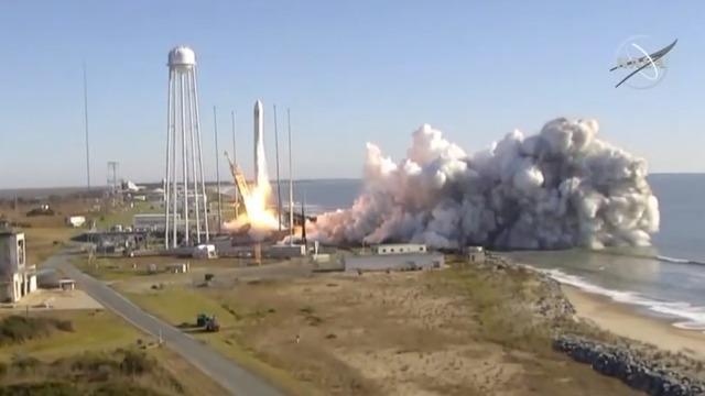 cbsn-fusion-rocket-launch-space-cookies-oven-baking-thumbnail-392934-640x360.jpg 