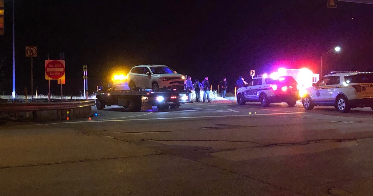 Crash On I-279 Sends 1 Person To Hospital - CBS Pittsburgh