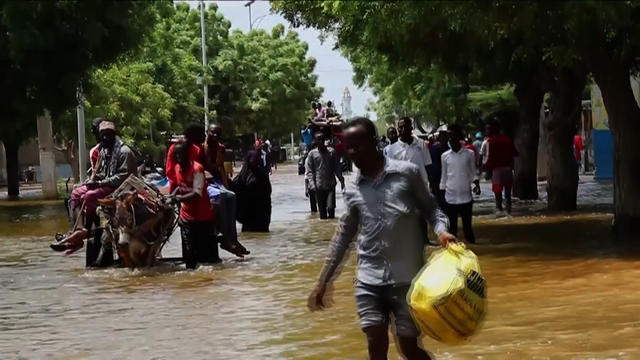 Somali-Flooding-Reax-PKG-5PM_1107T162910.mov.jpg 