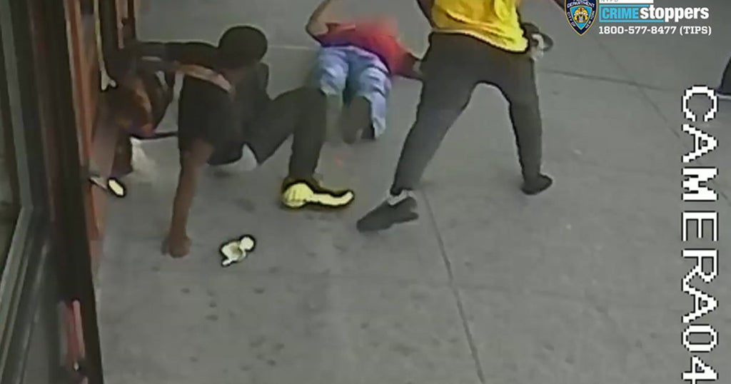 Caught On Camera Hardware Store Worker Knocked Unconscious By Vicious