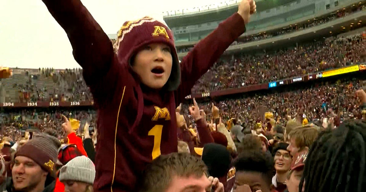 'U' To Allow Hundreds Of Fans Into TCF Bank Stadium For Gopher Football