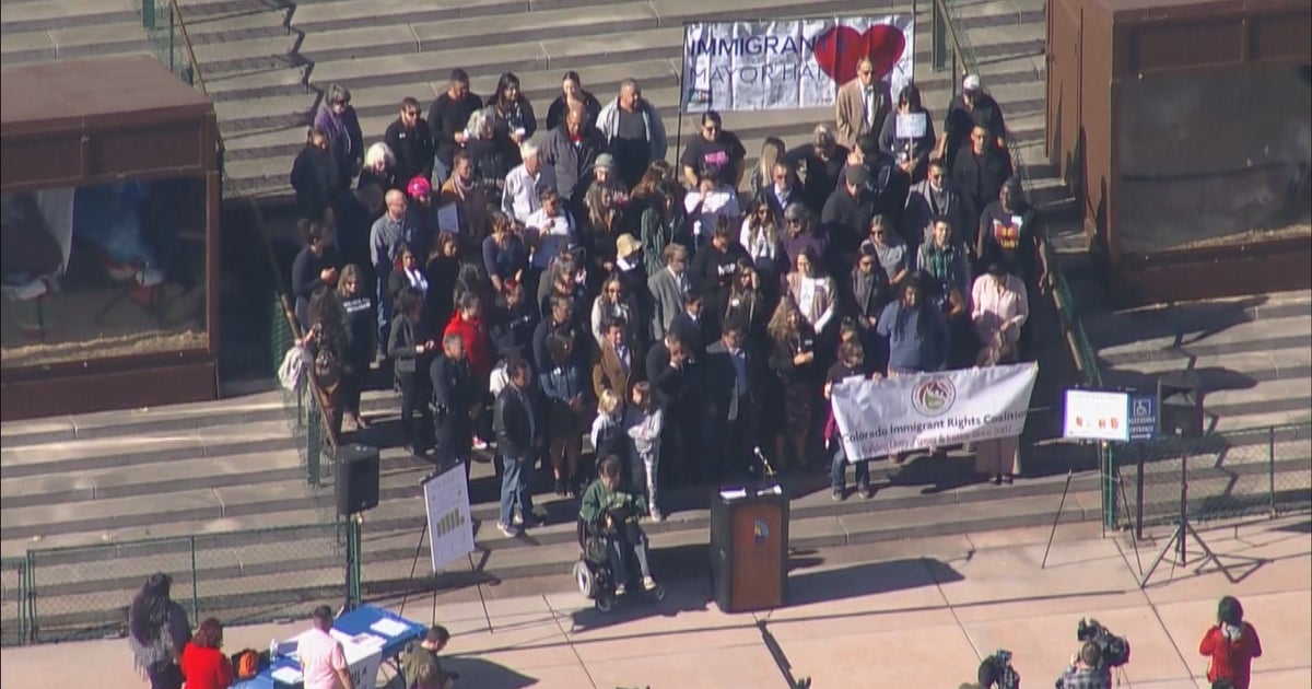 DACA Supporters Rally Outside Denver's City & County Building - CBS ...