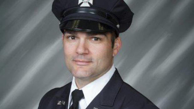 Worcester Fire Lt. Jason Menard Dies 