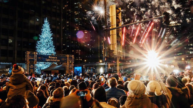 magnificent-mile-lights-festival-promo.jpg 