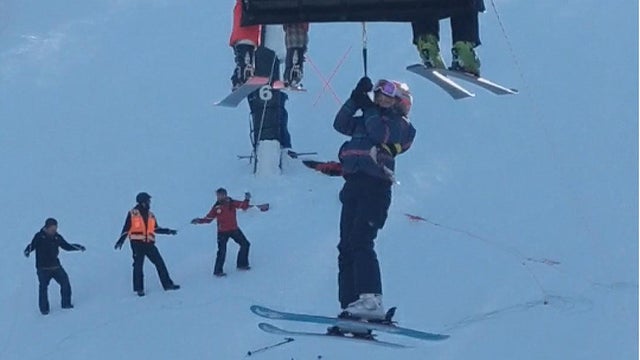 VT-SKI-LIFT-RESCUE.jpg 