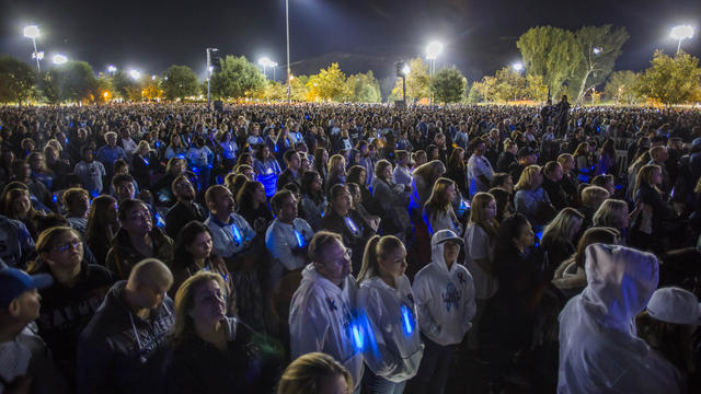 Santa Clarita Community Holds Vigil For Those Killed And Injured In Saugus High School Shooting 