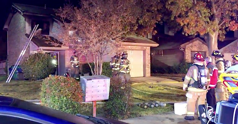 Firefighters Battle 2-Alarm Fire At McKinney Townhouse - CBS Texas