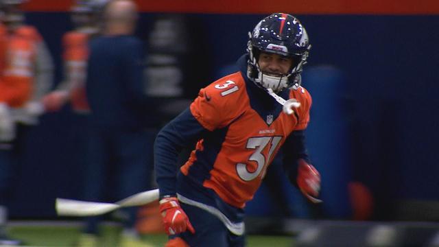 Denver Broncos safety Justin Simmons (31) on defense during an NFL football  game against the Carolina Panthers, Sunday, Nov. 27, 2022, in Charlotte,  N.C. (AP Photo/Brian Westerholt Stock Photo - Alamy