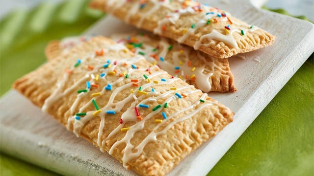 diy-toaster-pastries-tupperware-promo.jpg 