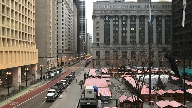 DaleyPlaza1123IMG_0178.jpg 