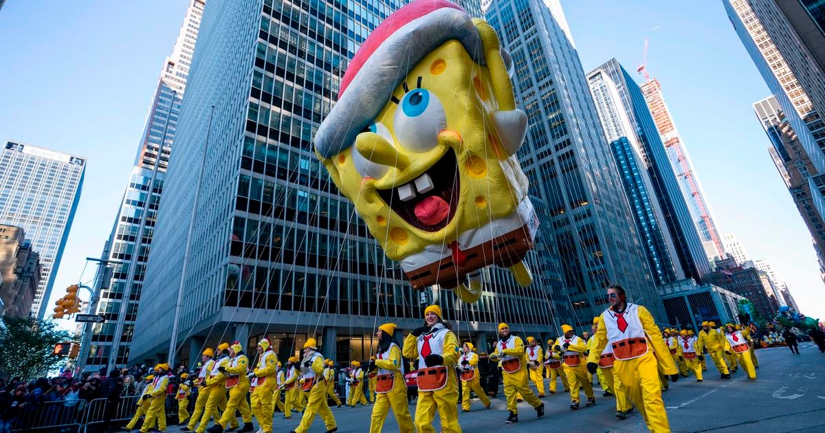 Thanksgiving Day parade balloons in jeopardy with strong winds in ...