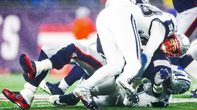 Tom Brady, Robert Quinn 