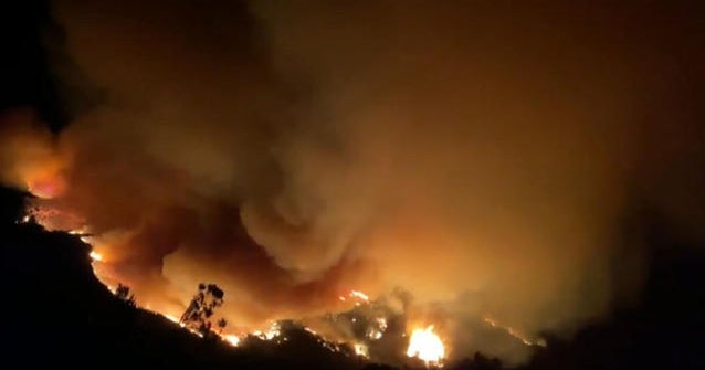 Cave Fire erupts in Santa Barbara, forcing evacuations