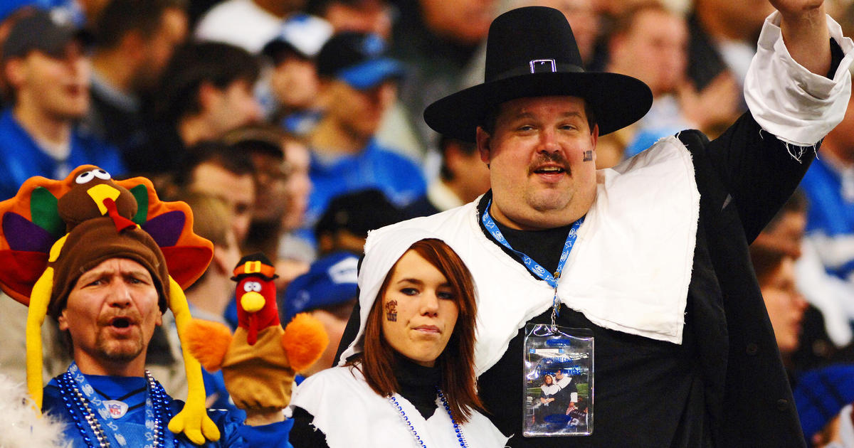 lions play on thanksgiving