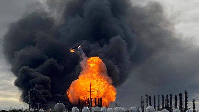 texas-port-neches-chemical-plant-explosion.jpg 