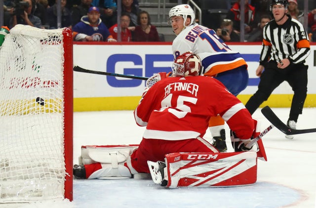 New York Islanders v Detroit Red Wings 