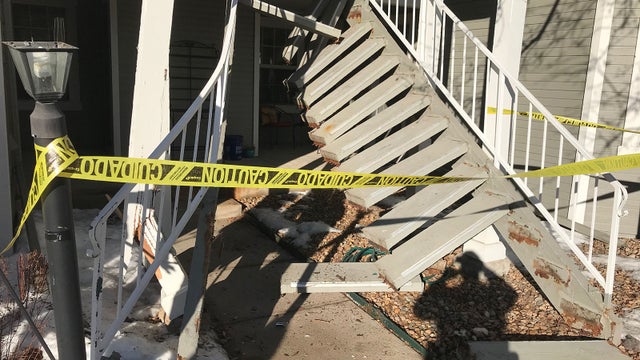 crash-into-condos-arapahoe-county.jpg 