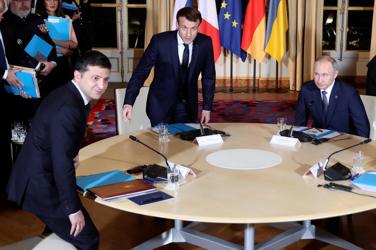 putin-zelensky-2019-12-09t165236z-969735