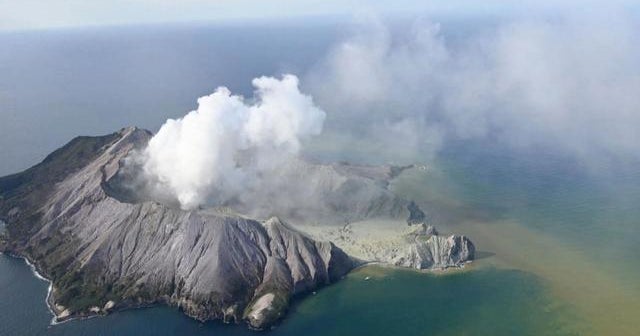 New Zealand volcano erupts at popular tourist destination, killing at least 5