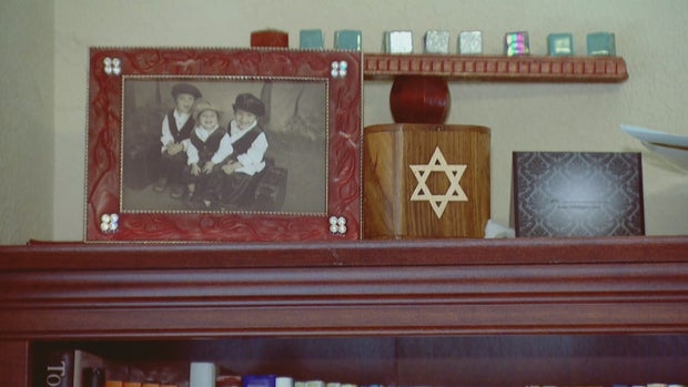 JEWISH NATIONALITY 6 PKG_frame_1527 