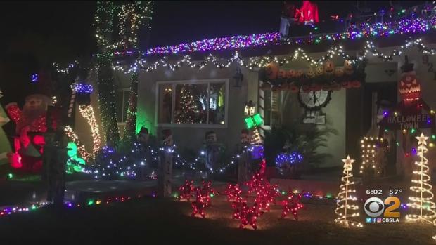 Downey Christmas lights 