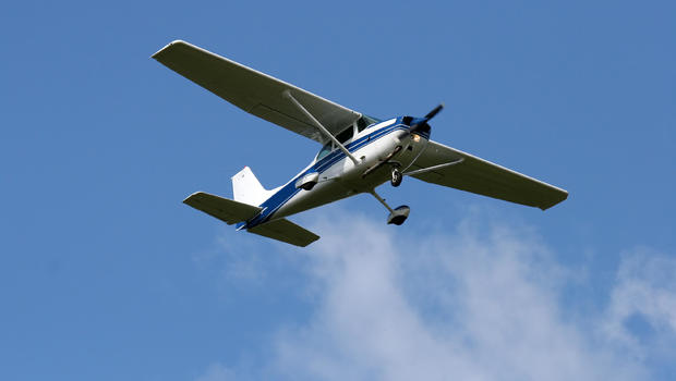 Cessna 172N Skyhawk - Final Approach 