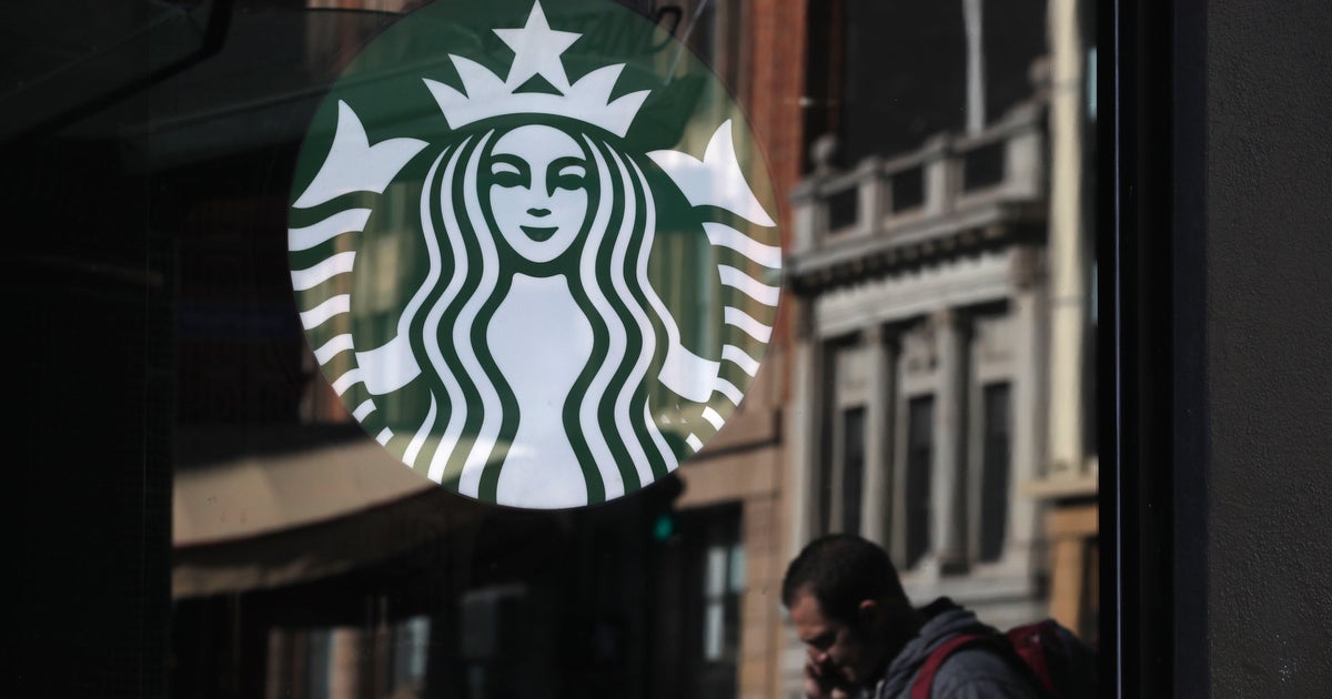 Woman who refused to wear a mask in Starbucks now wants half of