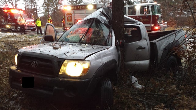 bourne-crash-icy-road.jpg 