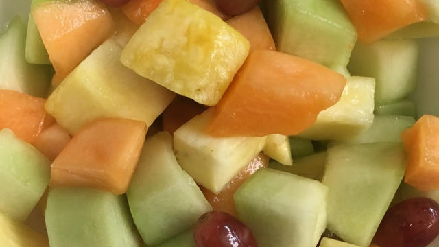cut-fruit.jpg 