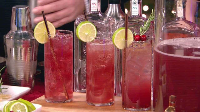 holidaycocktails.jpg 