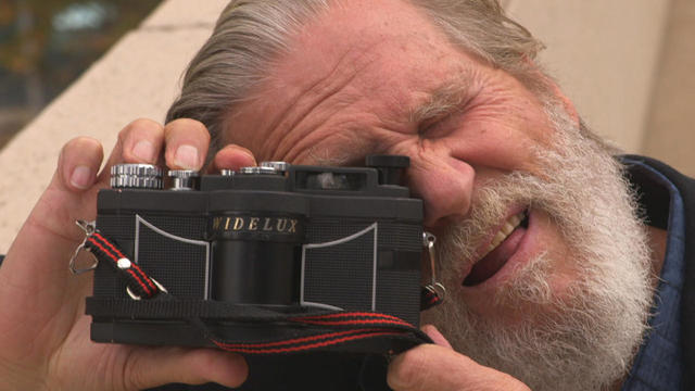 jeff-bridges-35mm-widelux-panning-camera-promo.jpg 