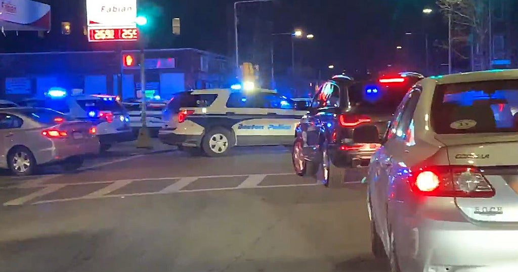 Two People Shot In Dorchester Taken To Hospital - CBS Boston