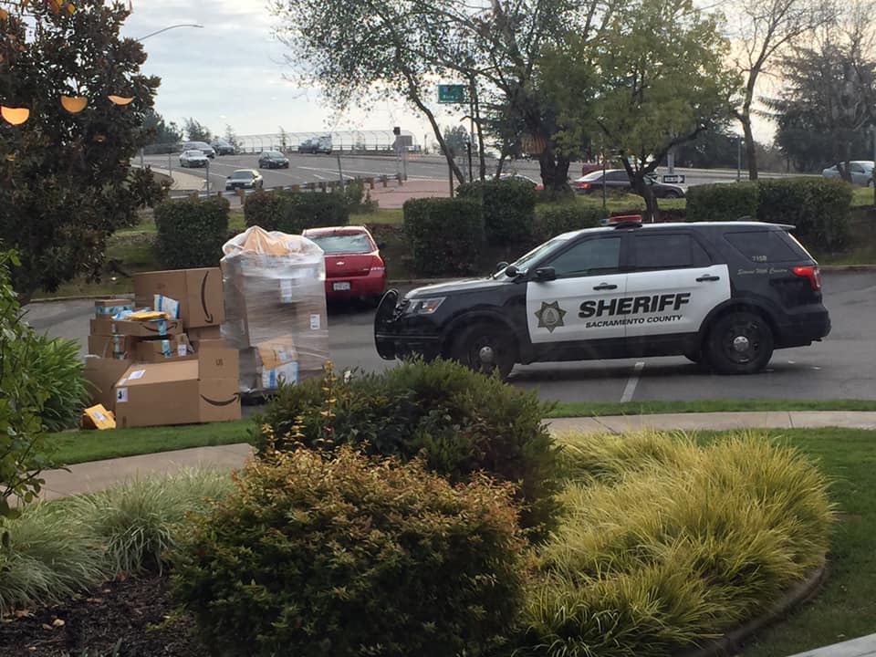 Two Pallets Full Of Amazon Packages Found Abandoned In Sacramento