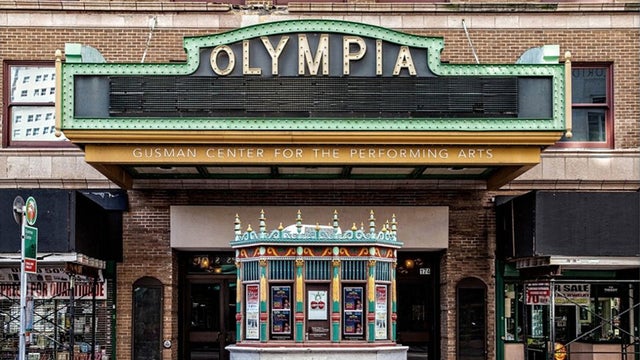 Olympia-Theater.jpg 
